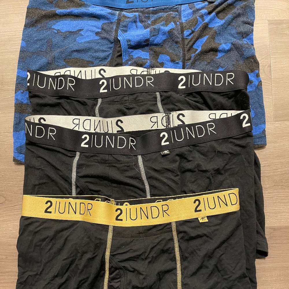 4 Pairs of 2UNDR Underwear Large